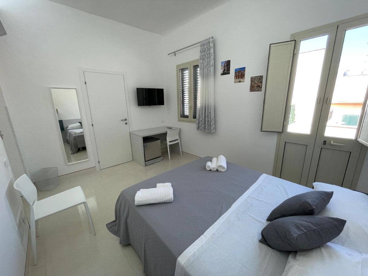 Hotel Casa Crispi Noto Exterior foto